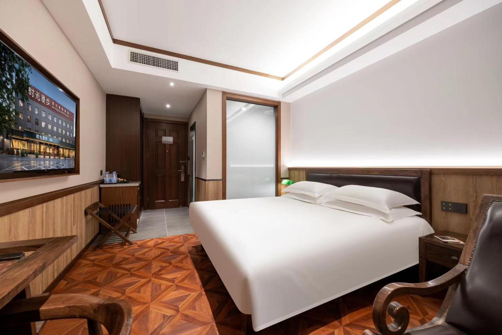 Nost Algia Hotel Near Beijing Panjiayuan Antique Market- Beijing Happy Valley, Cbd, China Zun And Sanlitun, Tian'Anmen Square, Free Ice Cream, Mineral Water, Coffee, Snacks And Laundry Service, Free Gymnastic, English Communication Well Exterior foto
