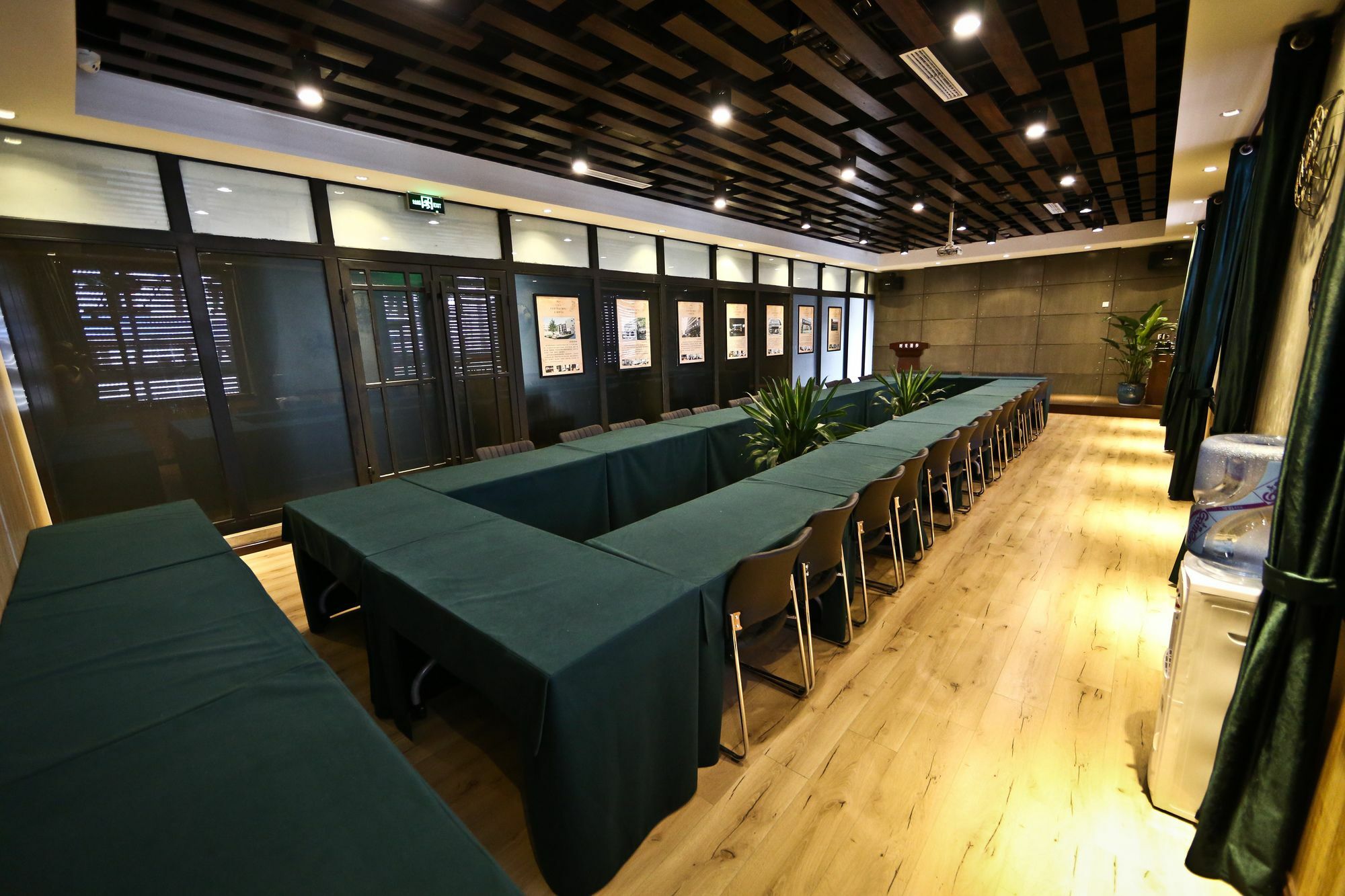 Nost Algia Hotel Near Beijing Panjiayuan Antique Market- Beijing Happy Valley, Cbd, China Zun And Sanlitun, Tian'Anmen Square, Free Ice Cream, Mineral Water, Coffee, Snacks And Laundry Service, Free Gymnastic, English Communication Well Exterior foto