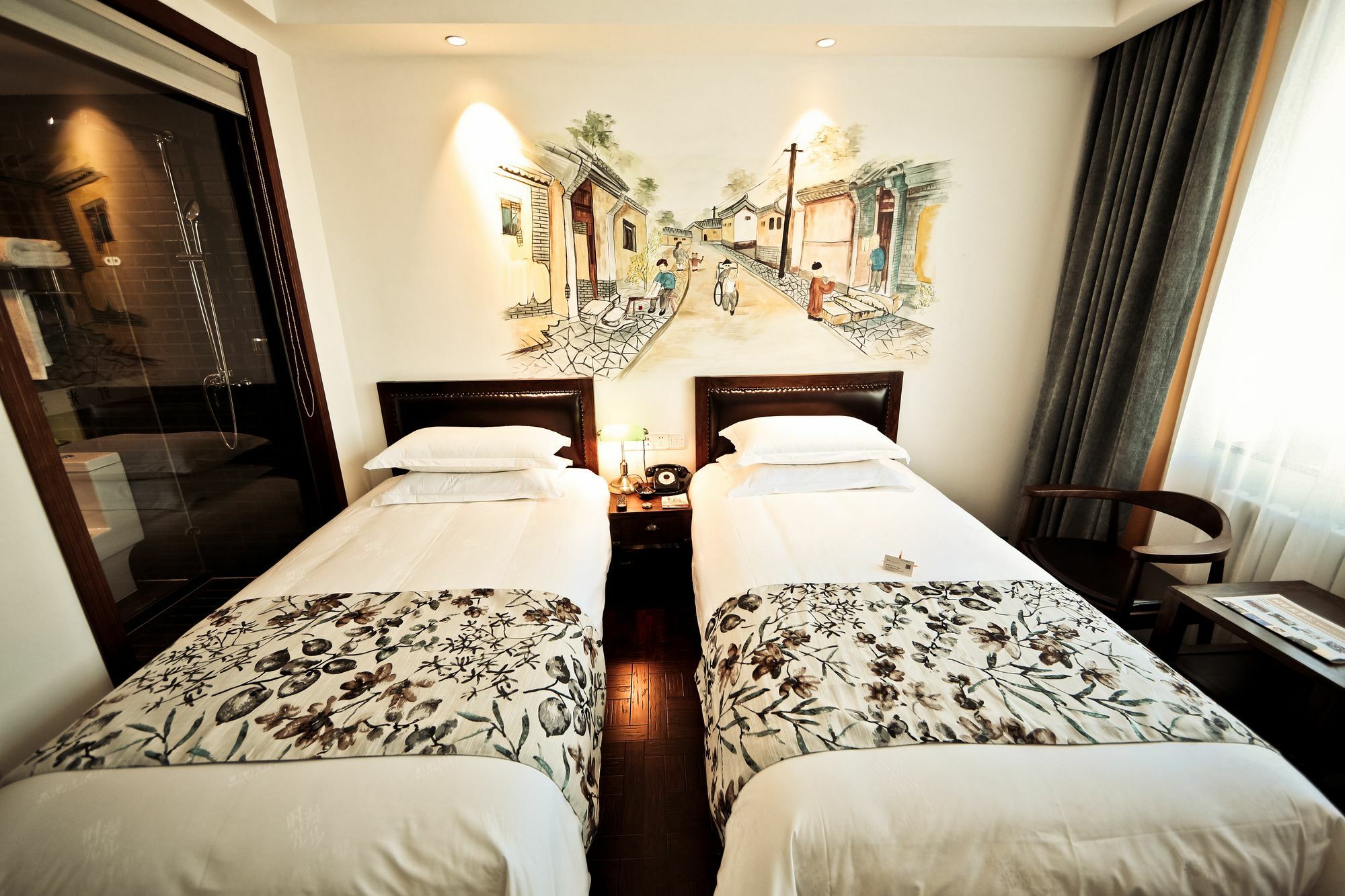 Nost Algia Hotel Near Beijing Panjiayuan Antique Market- Beijing Happy Valley, Cbd, China Zun And Sanlitun, Tian'Anmen Square, Free Ice Cream, Mineral Water, Coffee, Snacks And Laundry Service, Free Gymnastic, English Communication Well Exterior foto